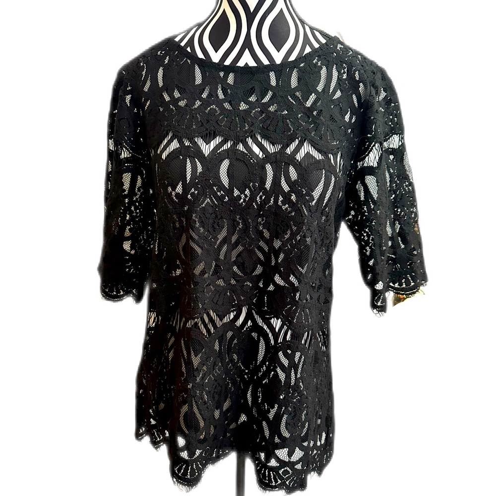 BCBG generation lace top